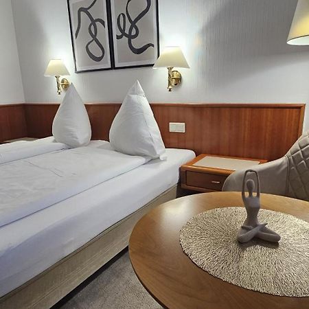 Hotel Garni Vierjahreszeiten Бад Щафелщайн Екстериор снимка