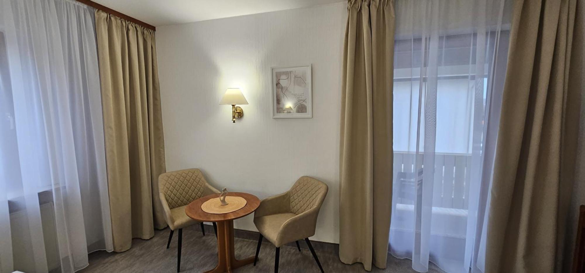 Hotel Garni Vierjahreszeiten Бад Щафелщайн Екстериор снимка