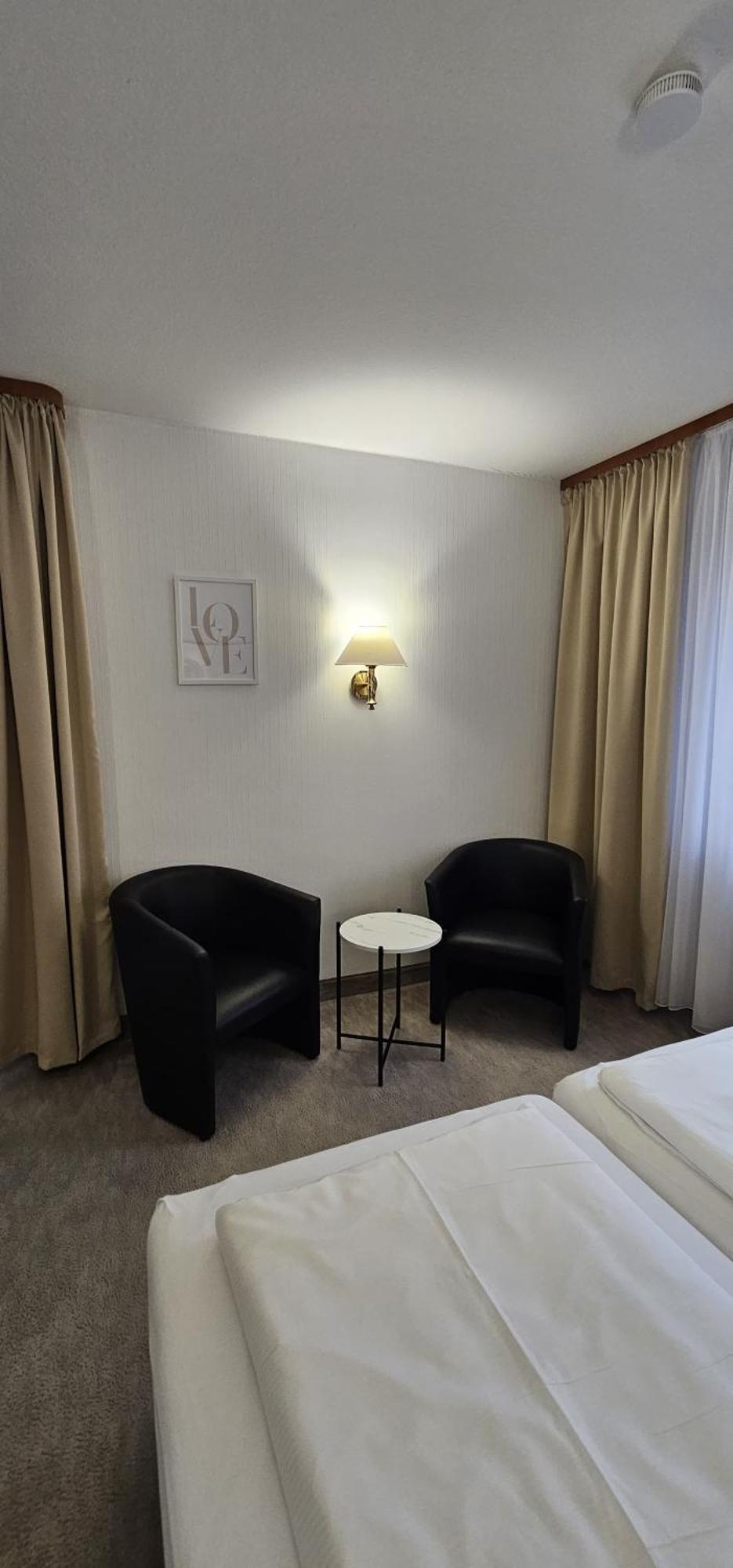 Hotel Garni Vierjahreszeiten Бад Щафелщайн Екстериор снимка