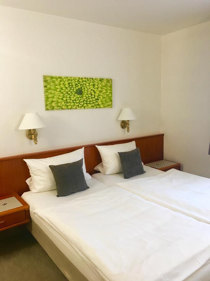 Hotel Garni Vierjahreszeiten Бад Щафелщайн Екстериор снимка